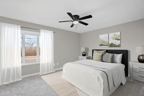 Tiny photo for 611 Miami Street, Toledo, OH 43605 (MLS # 10004552)