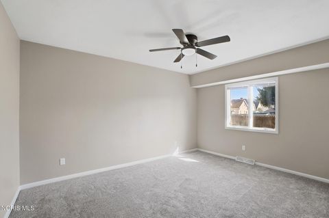 Tiny photo for 611 Miami Street, Toledo, OH 43605 (MLS # 10004552)