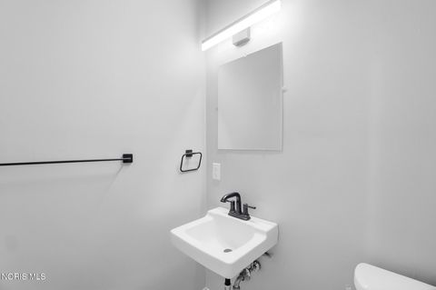 Tiny photo for 611 Miami Street, Toledo, OH 43605 (MLS # 10004552)