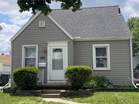 Photo of 2541 Ivy Place, Toledo, OH 43613 (MLS # 10013040)