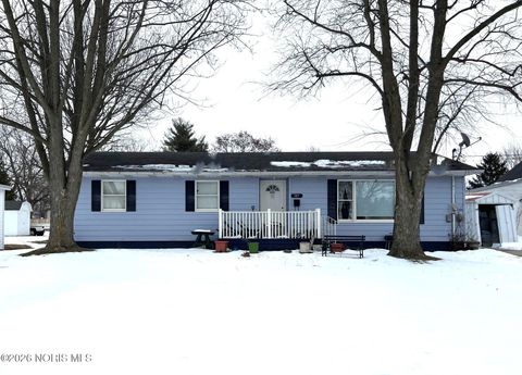 Photo of 387 S Warpole Street, Upper Sandusky, OH 43351 (MLS # 10003997)