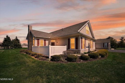 Photo of 6036 Quarry's Edge Lane, Sylvania, OH 43560 (MLS # 10005861)