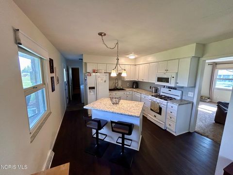 Tiny photo for 410 Overlook Drive, Waterville, OH 43566 (MLS # 10005344)