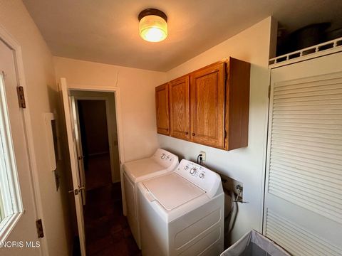 Tiny photo for 410 Overlook Drive, Waterville, OH 43566 (MLS # 10005344)