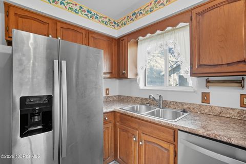 Tiny photo for 6955 Dorr Street #25, Toledo, OH 43615 (MLS # 10000290)