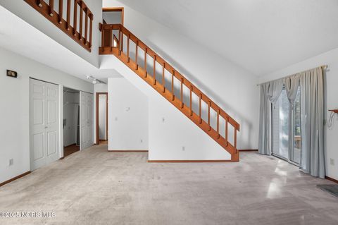Tiny photo for 6955 Dorr Street #25, Toledo, OH 43615 (MLS # 10000290)
