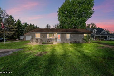 Tiny photo for 3267 County Road 1, Swanton, OH 43558 (MLS # 10006951)