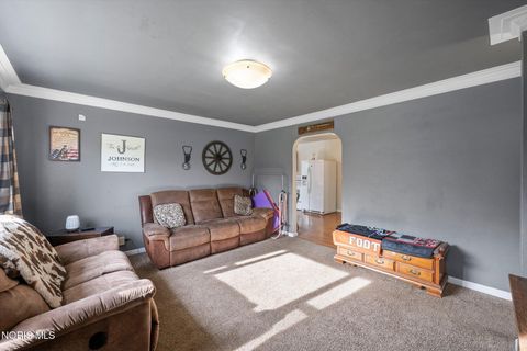 Tiny photo for 3267 County Road 1, Swanton, OH 43558 (MLS # 10006951)