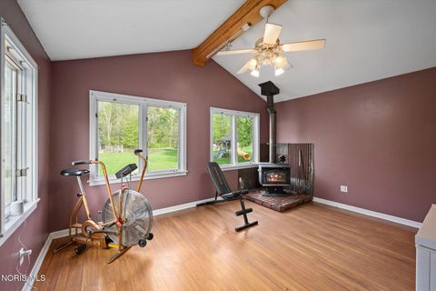 Tiny photo for 3267 County Road 1, Swanton, OH 43558 (MLS # 10006951)