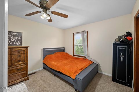 Tiny photo for 3267 County Road 1, Swanton, OH 43558 (MLS # 10006951)