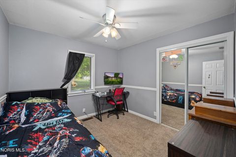 Tiny photo for 3267 County Road 1, Swanton, OH 43558 (MLS # 10006951)