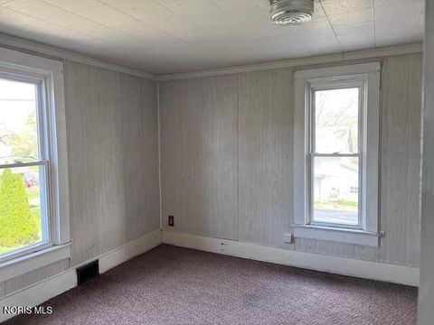 Tiny photo for 125 N Park Drive, McComb, OH 45858 (MLS # 10006383)