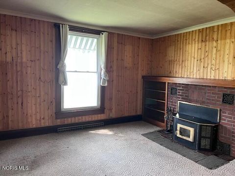 Tiny photo for 125 N Park Drive, McComb, OH 45858 (MLS # 10006383)