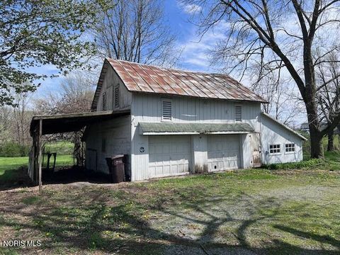 Tiny photo for 125 N Park Drive, McComb, OH 45858 (MLS # 10006383)