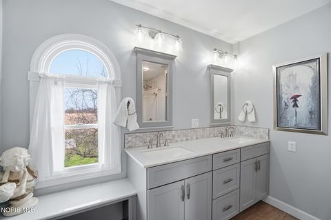 Tiny photo for 848 State Route 109, Napoleon, OH 43545 (MLS # 10005452)