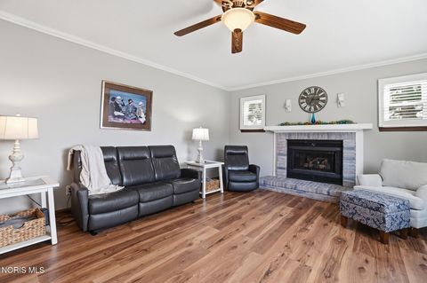 Tiny photo for 848 State Route 109, Napoleon, OH 43545 (MLS # 10005452)