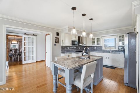 Tiny photo for 848 State Route 109, Napoleon, OH 43545 (MLS # 10005452)