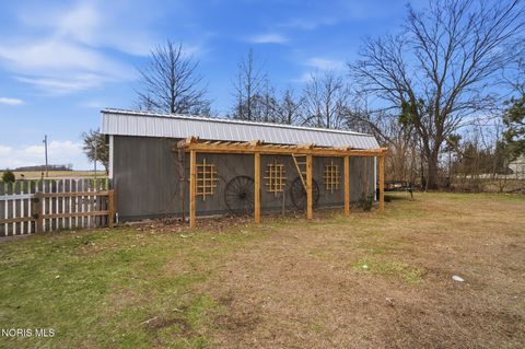 Tiny photo for 848 State Route 109, Napoleon, OH 43545 (MLS # 10005452)