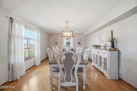 Tiny photo for 848 State Route 109, Napoleon, OH 43545 (MLS # 10005452)