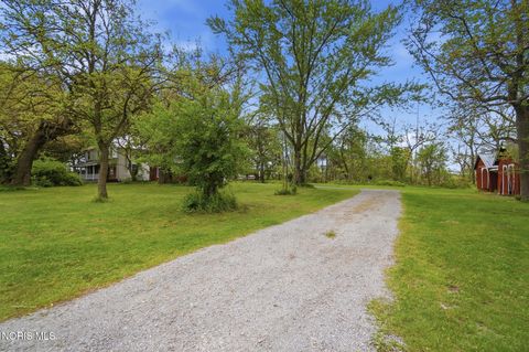 Tiny photo for 13645 Shaffer Road, Swanton, OH 43558 (MLS # 10007880)
