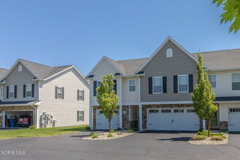 Photo of 4703 Lakeside Drive, Maumee, OH 43537 (MLS # 10007472)