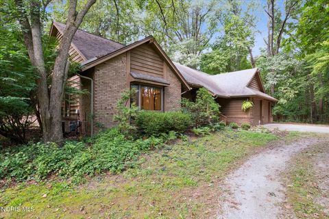Tiny photo for 6155 Cross Trails Road, Sylvania, OH 43560 (MLS # 10005743)