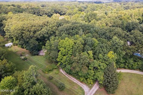 Tiny photo for 6155 Cross Trails Road, Sylvania, OH 43560 (MLS # 10005743)
