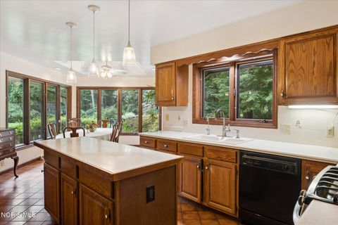 Tiny photo for 6155 Cross Trails Road, Sylvania, OH 43560 (MLS # 10005743)