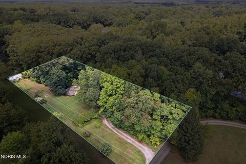 Tiny photo for 6155 Cross Trails Road, Sylvania, OH 43560 (MLS # 10005743)