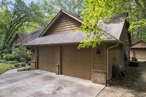 Tiny photo for 6155 Cross Trails Road, Sylvania, OH 43560 (MLS # 10005743)