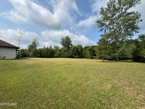 Tiny photo for 1737 9 Road, Edgerton, OH 43517 (MLS # 10010803)