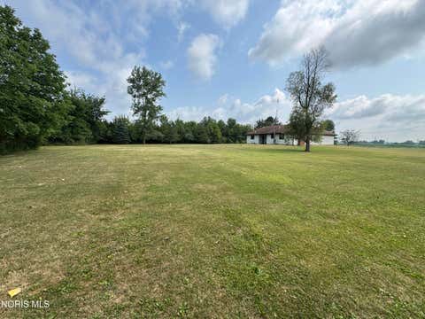 Tiny photo for 1737 9 Road, Edgerton, OH 43517 (MLS # 10010803)