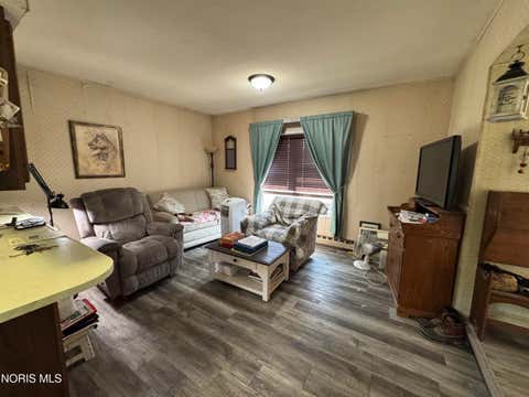 Tiny photo for 1737 9 Road, Edgerton, OH 43517 (MLS # 10010803)