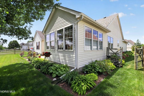 Tiny photo for 6010 Porsha Drive, Sylvania, OH 43560 (MLS # 10009172)