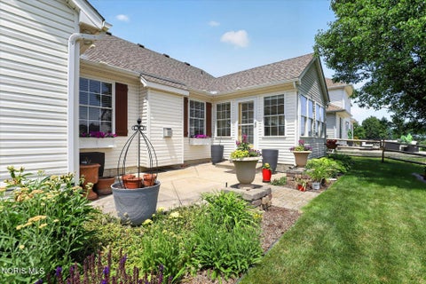 Tiny photo for 6010 Porsha Drive, Sylvania, OH 43560 (MLS # 10009172)