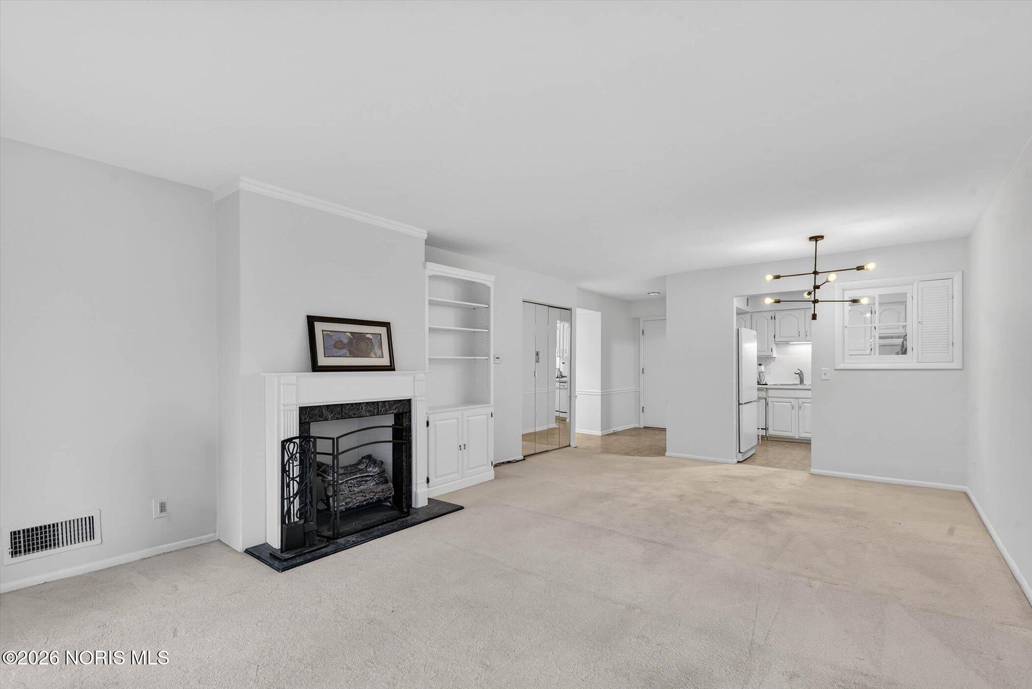 5679 Monroe Street 803