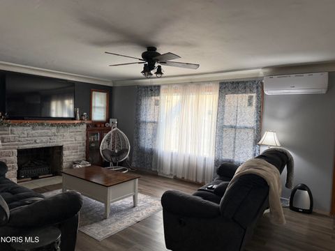 Tiny photo for 709 Euclid Street, Defiance, OH 43512 (MLS # 10005105)