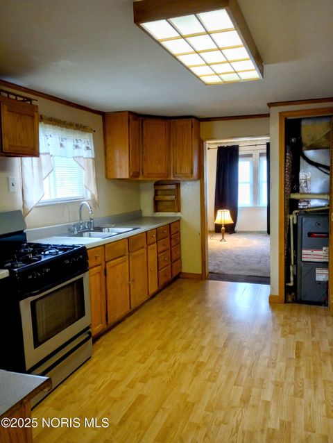 Tiny photo for 342 Roseanna Drive, Toledo, OH 43615 (MLS # 10001713)