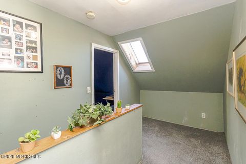 Tiny photo for 2719 Northvale Drive, Oregon, OH 43616 (MLS # 10003380)