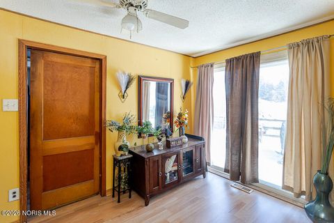 Tiny photo for 2719 Northvale Drive, Oregon, OH 43616 (MLS # 10003380)