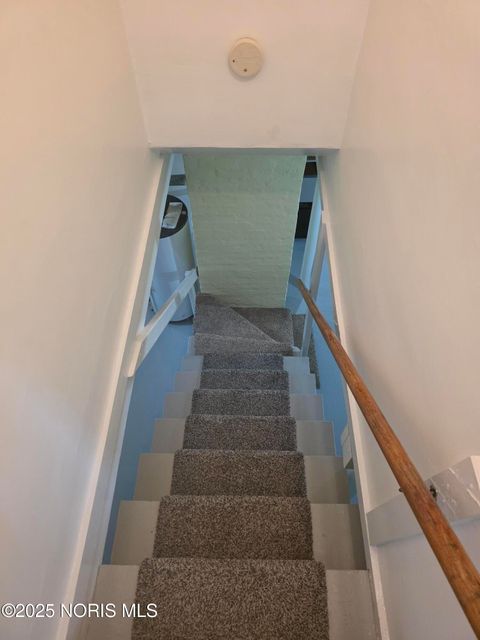 Tiny photo for 545 Milton Street, Toledo, OH 43605 (MLS # 10002358)