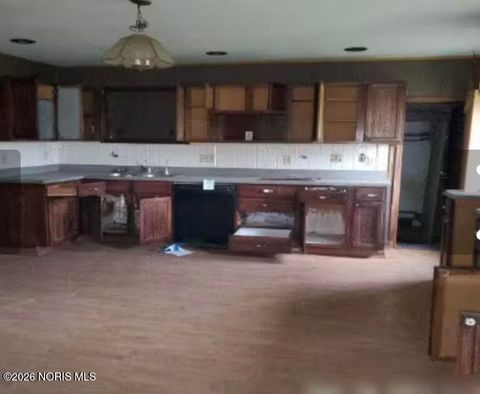 Tiny photo for 196 Miami Avenue, Montpelier, OH 43543 (MLS # 10003354)