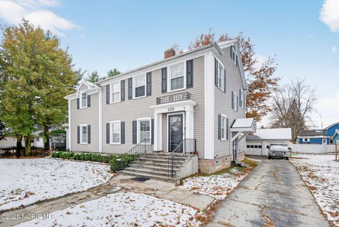 Tiny photo for 229 Woodland Avenue, Swanton, OH 43558 (MLS # 10001185)