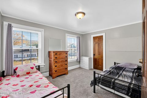 Tiny photo for 229 Woodland Avenue, Swanton, OH 43558 (MLS # 10001185)