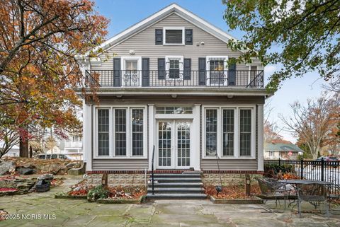 Tiny photo for 229 Woodland Avenue, Swanton, OH 43558 (MLS # 10001185)