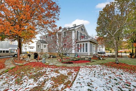 Tiny photo for 229 Woodland Avenue, Swanton, OH 43558 (MLS # 10001185)
