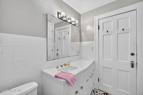 Tiny photo for 229 Woodland Avenue, Swanton, OH 43558 (MLS # 10001185)