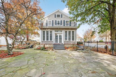 Tiny photo for 229 Woodland Avenue, Swanton, OH 43558 (MLS # 10001185)