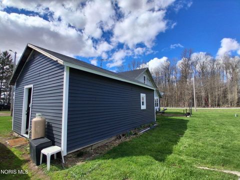 Tiny photo for 9531 County Road B, Leipsic, OH 45856 (MLS # 10006096)