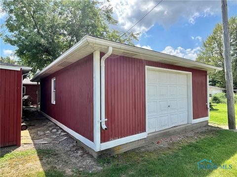 Tiny photo for 111 E Sugar Street, Leipsic, OH 45856 (MLS # 10005039)